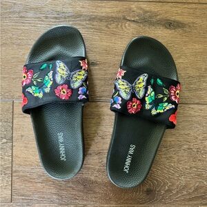 Johnny Was Osaka Pool Slides, Size 8